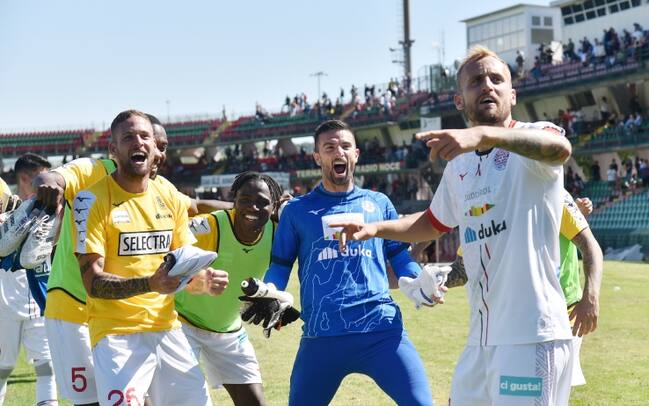 Serie B Promozioni In Serie A Playoff Playout E Retrocessioni I