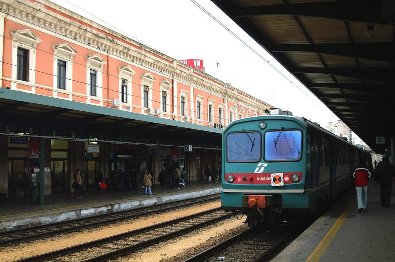 Treni Regionali Come Funzionano Check In E Biglietto Digitale Sky Tg