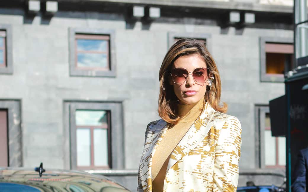 Elisabetta Canalis Sfoggia Un Nude Look A Milano Alla Sfilata Di Max Mara Foto Sky Tg