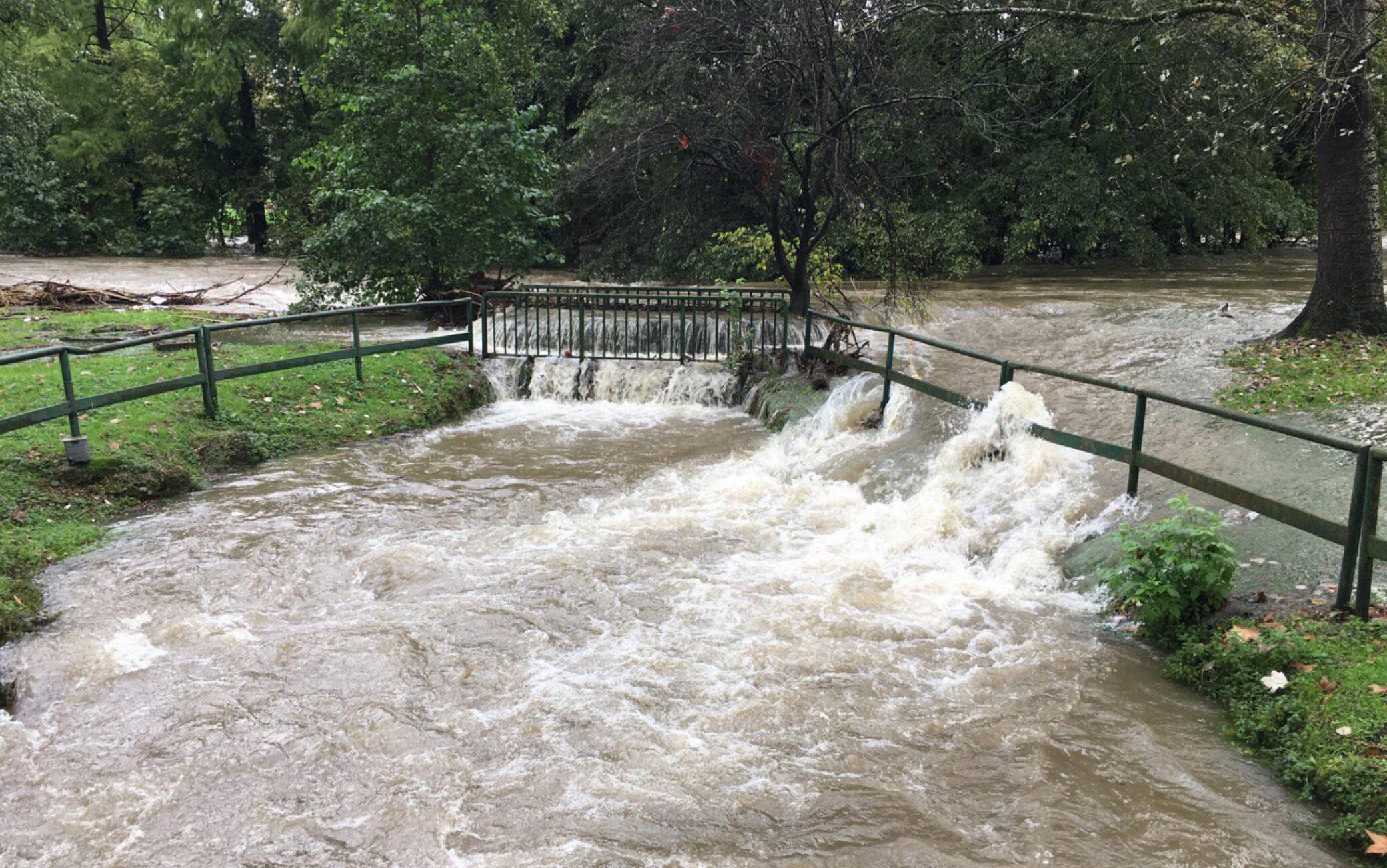 Maltempo: Milano, parco Lambro allagato