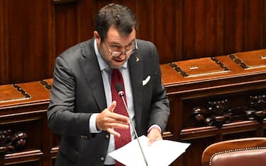 Il ministro Matteo Salvini per l'informativa del Governo sulla tragedia di Brandizzo a Montecitorio, Roma 14 settembre 2023.
 ANSA/MAURIZIO BRAMBATTI   