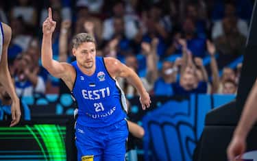 30.08 | REPUBBLICA CECA-ESTONIA 75-89