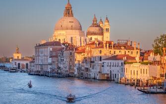 La classifica delle città che rischiano overtourism