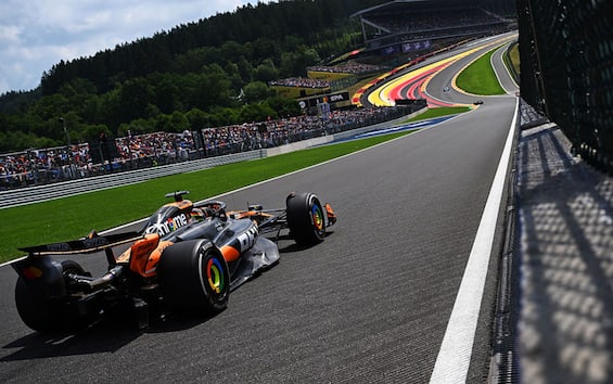 https://static.sky.it/editorialimages/009f9fb67ed922556d9ee39953b6d65d4fb58934/skysport/it/motori/formula-1/video/2025/07/25/f1-gp-belgio-piastri-pole-record-qualifiche-sprint-video/f1_getty_piastri_belgio_2025.jpg?im=Resize,width=565