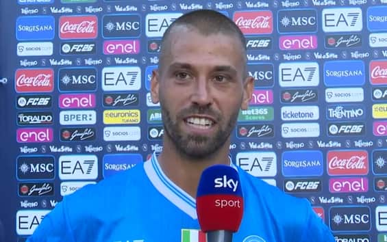 https://static.sky.it/editorialimages/01dbb3219dcff492c576595564b7d6b74dc2b166/skysport/it/calcio/serie-a/video/2025/07/22/napoli-arezzo-spinazzola-intervista-video/spinazzola.jpg?im=Resize,width=565