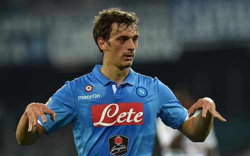 NAPLES, ITALY - APRIL 26:  Manolo Gabbiadini of Napoli celebrates after scoring the goal 1-1 during the Serie A match between SSC Napoli and UC Sampdoria at Stadio San Paolo on April 26, 2015 in Naples, Italy.  (Photo by Giuseppe Bellini/Getty Images)
