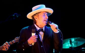epa08326491 (FILE) - (FILE) A file picture dated 13 July 2012 shows US musician Bob Dylan performing at the Benicassim International Music Festival (FIB) in Benicassim, Spain (re-issued 27 March 2020). Bob Dylan on 27 March 2020 released a new song, 'Murder Most Foul', his first release since 2012.  EPA/DOMENECH CASTELLO *** Local Caption *** 53121571