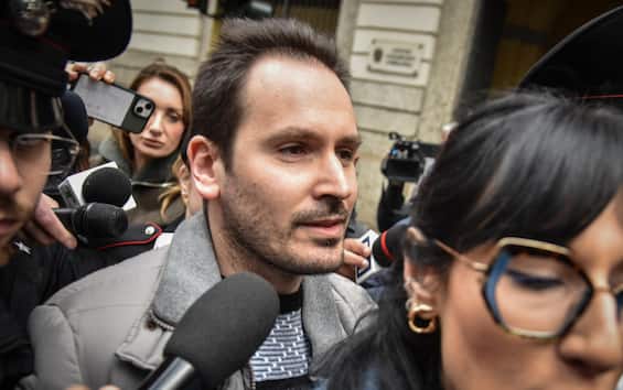 Garlasco, Sempio ai carabinieri: "Potreste trovare mio tema su Chiara" Garlasco, Sempio ai carabinieri: "Potreste trovare mio tema su Chiara"