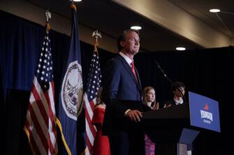 Elezioni in Virginia: vince il repubblicano Glenn Youngkin, milionario ed ex dirigente del fondo di investimenti Carlyle