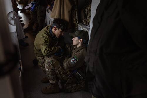 DIEGO FEDELE In the Shadow of a Deadly Sky Sotto un cielo letale