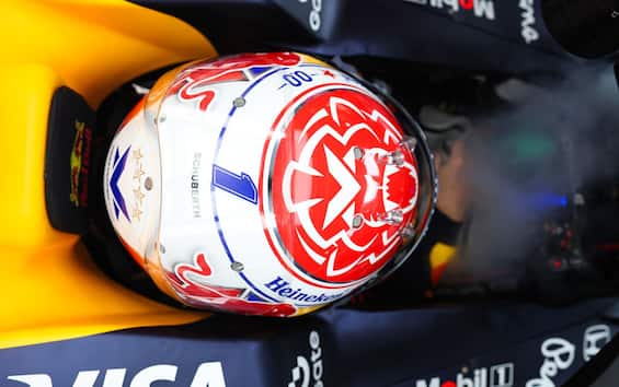 https://static.sky.it/editorialimages/02fdd859b2c84fec4def9809f25f66b3fb3862e0/skysport/it/motori/formula-1/video/2025/07/05/f1-gp-silverstone-2025-verstappen-pole-giro-video/f1_getty_verstappen_silverstone_2025_1.jpg?im=Resize,width=565