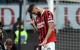 AC Milan's Olivier Giroud reacts at the end of the Italian serie A soccer match between AC Milan and Salernitana at Giuseppe Meazza stadium in Milan,  25 May  2024.
ANSA / MATTEO BAZZI