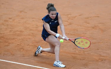 Jasmine Paolini of Italy in action during her women's final match against Coco Gauff  of USA (not pictured) at the Italian Open tennis tournament at Foro Italico sports complex, in Rome, 17 May 2025. The Italian Open tennis tournament is held between 07 and 18 May 2025. ANSA/FABRIZIO CORRADETTI