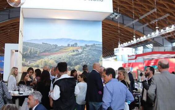 Nuovo 'brand system' Regione Umbria presentato a TTG di Rimini | Sky TG24