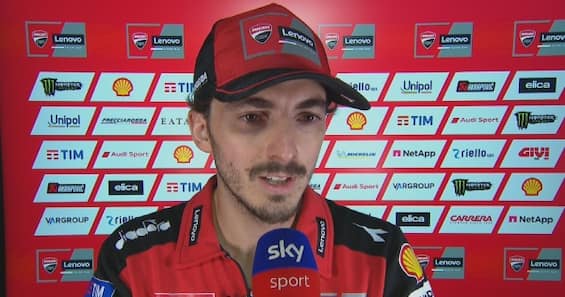https://static.sky.it/editorialimages/04f637de4cb74f03d4f4719d375e8f13a9e57d06/skysport/it/motori/motogp/video/2025/06/07/bagnaia-sprint-race-aragon-intervista/og_bagnaia_screen_44.jpg?im=Resize,width=565