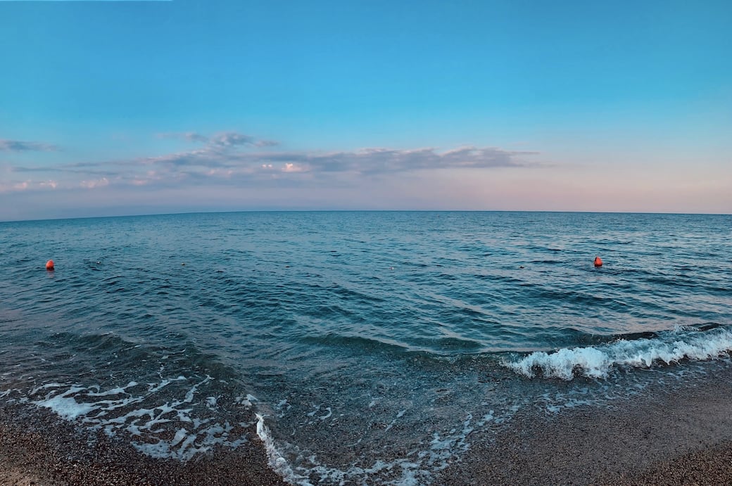 lucia-gherra-AxDC-08V_QU-unsplash.jpg