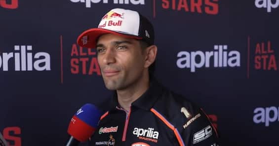 https://static.sky.it/editorialimages/050093848f9837b3998eef007731c545b14067e8/skysport/it/motori/motogp/video/2025/06/01/jorge-martin-aprilia-all-stars-intervista-video/martin_screen_og.jpg?im=Resize,width=565