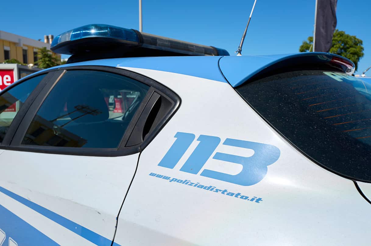 milano abusa di 2 minori adescandoli con merende e videogame arrestato un 67enne da Tg24.sky.it milano abusa di 2 minori adescandoli con merende e videogame arrestato un 67enne