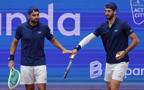 Bolelli e Vavassori trionfano in doppio ad Amburgo