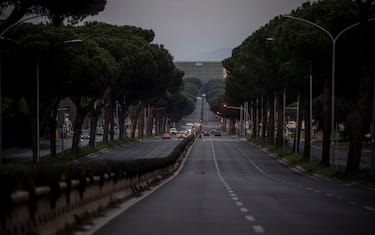 ROME, ITALY - MARCH 17: A general view of Via Cristoforo Colombo completely empty and without traffic during the coronavirus emergency, on March 17, 2020 in Rome, Italy. The Italian government continues to enforce the nationwide lockdown measures to control the spread of COVID-19. (Photo by Antonio Masiello/Getty Images)