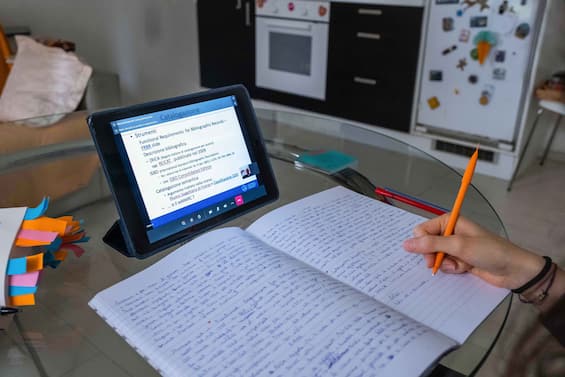 scuola nasce il tutor digitale per trattare dsa e bisogni speciali