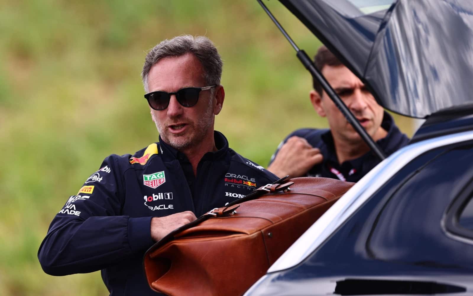 f1