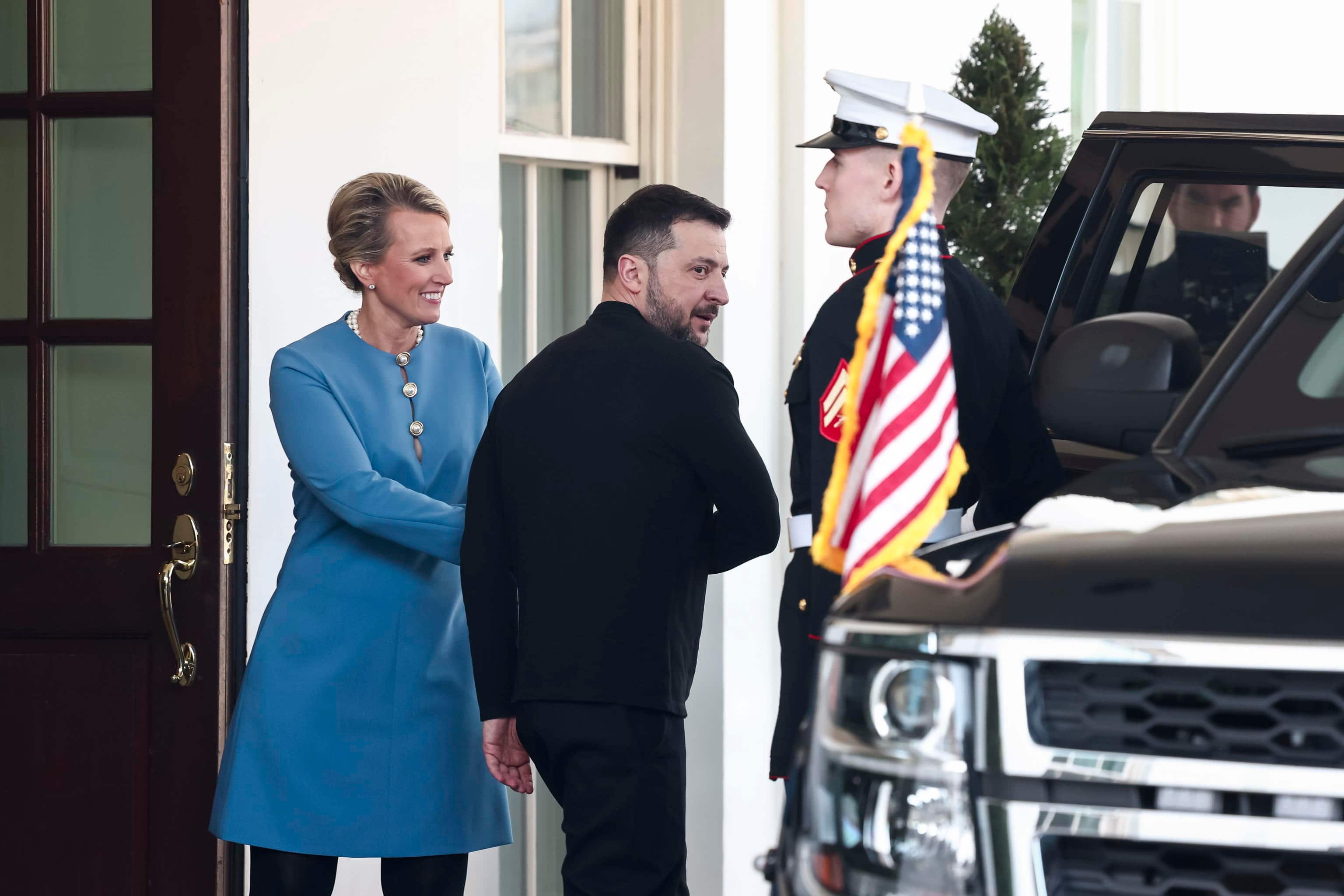 Zelensky lascia la Casa Bianca