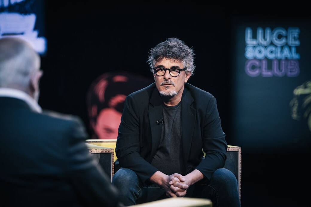 Paolo-Genovese-ospite-di-Luce-Social-Club.jpg