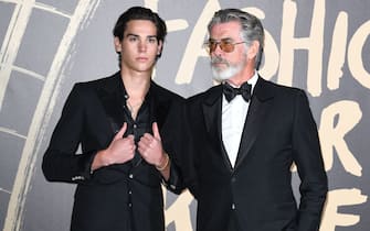 Pierce Brosnan e figli cover GQ