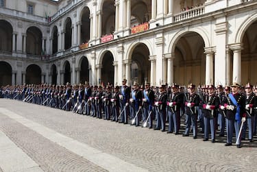 Lo schieramento del Reggimento Allievi durante la cerimonia del Giuramento degli Allievi Ufficiali del 193Â° Corso "Valore" dell'Accademia Militare di Modena, 16 Marzo 2012.
ANSA/ELISABETTA BARACCHI