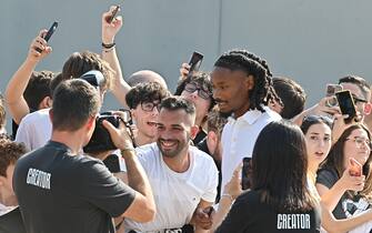 New Juventus player  Khephren Thuram arrives at the J Medical to undergo medical examinations in Turin, Italy, 09 July 2024.  ANSA/ ALESSANDRO DI MARCO