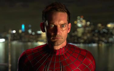 L'attore 'Spiderman' Tobey Maguire trascorre il giorno di San