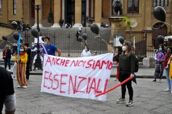 Protesta UNIAST, Unione Imprese di Animazione contro i provvedimenti a contrasto del Covid19