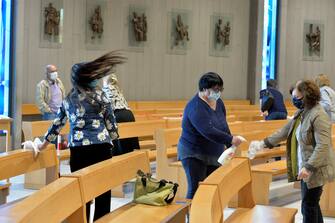 Coronavirus fase 2, ripartono le messe