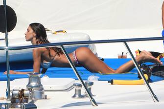 1007684308 IBIZA, SPAIN - JULY 29: Belen Rodriguez is seen on July 29, 2018 in Ibiza, Spain. (Photo by Robino Salvatore/GC Images)