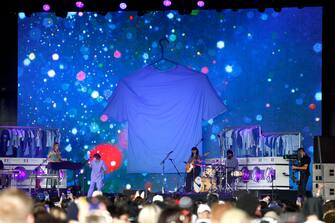 INDIO, CALIFORNIA - APRIL 12: (FOR EDITORIAL USE ONLY) Faye Webster performs at the Mojave Tent during the 2024 Coachella Valley Music and Arts Festival at Empire Polo Club on April 12, 2024 in Indio, California. (Photo by Frazer Harrison/Getty Images for Coachella)