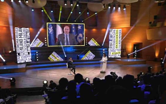 Sky TG24 Live In Milano, Crosetto: "Pensavamo che guerra non fosse più attuale". DIRETTA