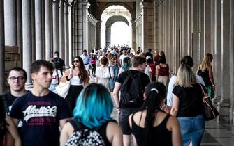 Primo giorno di saldi estivi per i negozi del centro di Torino. Torino 06 luglio 2023 ANSA/TINO ROMANO