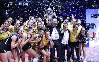 Players of VakifBank Istambul celebrate their win the Champions League Women's Super Finals 2023  during  Women's Super Finals 2023 - VakifBank Istanbul vs Eczacibasi Dynavit Istanbul, CEV Champions League Women volleyball match in Turin, Italy, May 20 2023