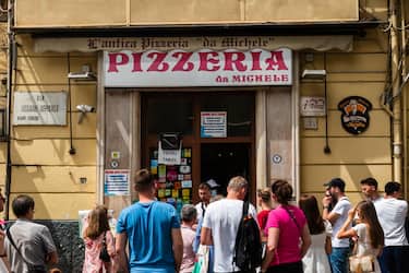 Le pizzerie storiche, le pizzerie contemporanee