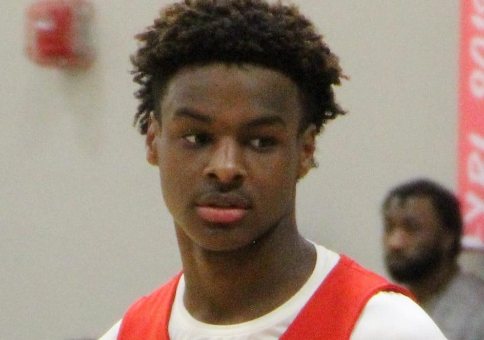 Lebron "Bronny" James Jr.  plays for Strive For Greatness at the second session of Nike EYBL in Westfield, Indiana, 11 May 2019.
WIKIPEDIA / Colin Hass-Hill