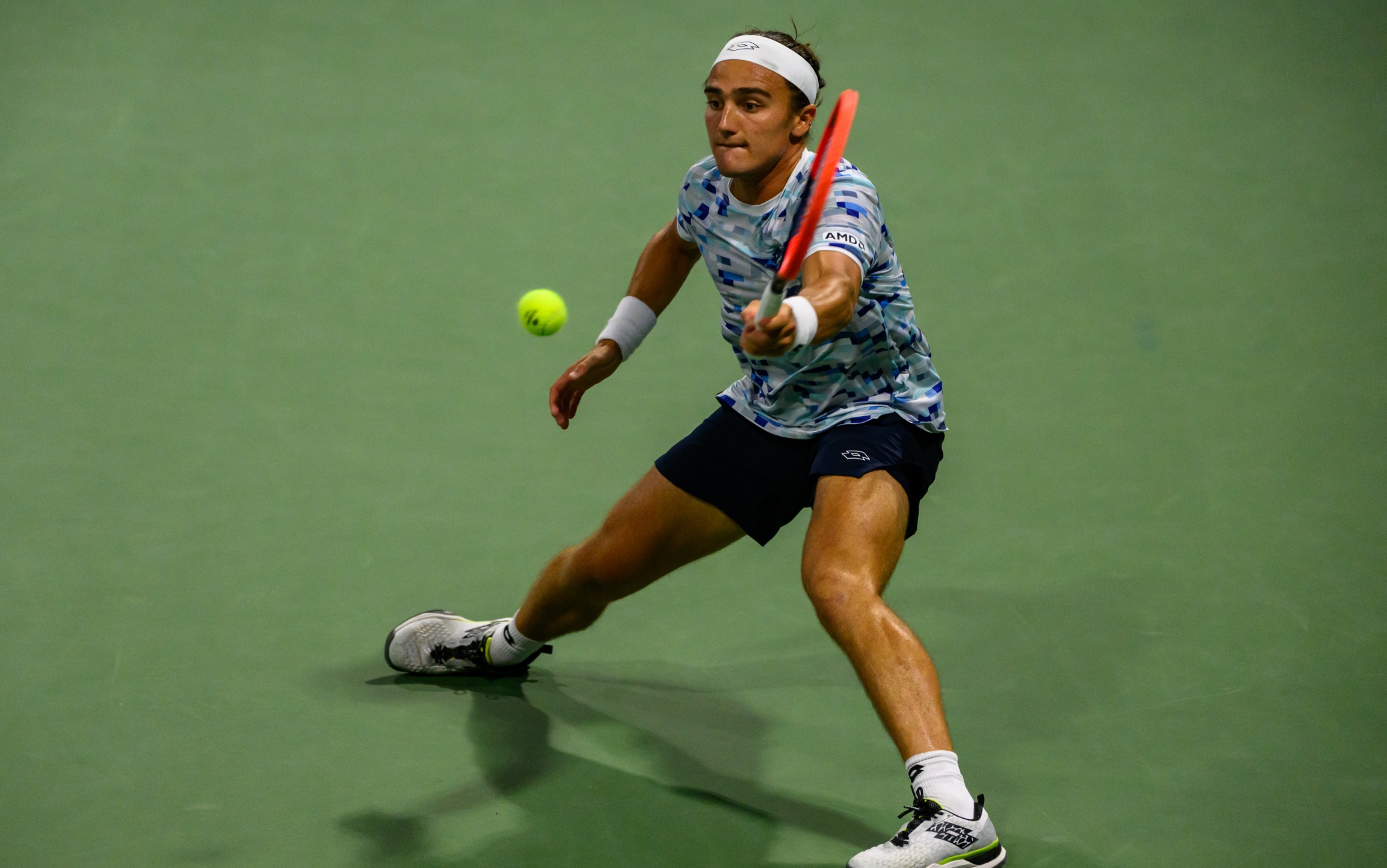 ATP Hangzhou 2024, Bellucci ko ai quarti Zhang vince in due set Sky