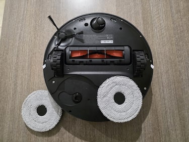 Robot con serbatoio interno