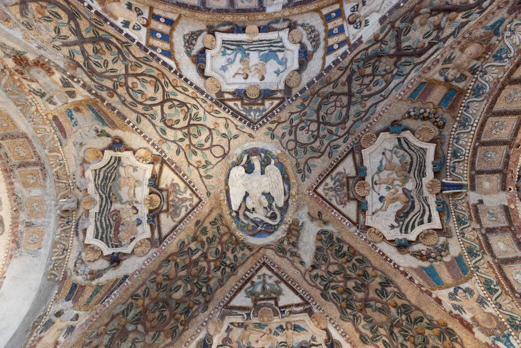 Grotta di Diana, particolare con arco e vela della volta centrale vista dal braccio ovest. Foto di Andrea Concordia