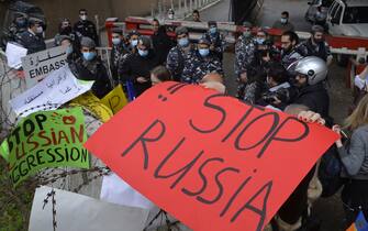 manifestazione contro la guerra a Beirut