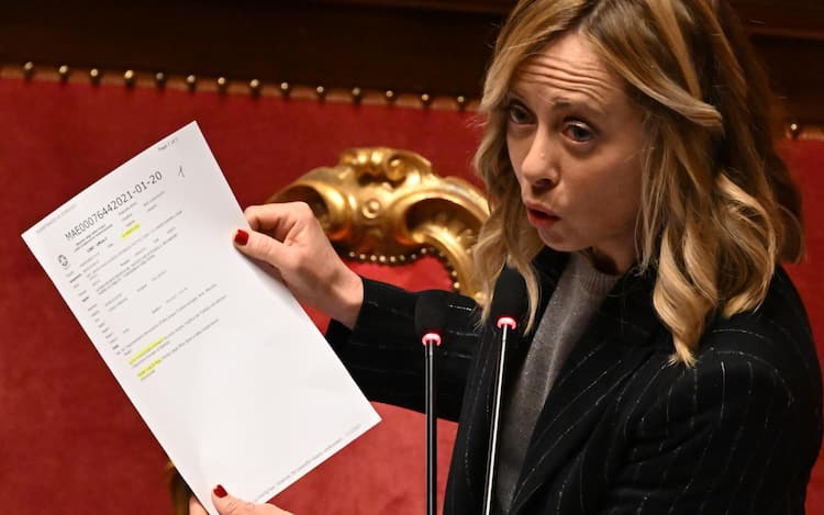 Il presidente del Consiglio Giorgia Meloni, nel corso delle comunicazioni presso il Senato in vista del Consiglio Europeo. Roma, 13 dicembre 2023. ANSA/CLAUDIO PERI