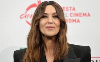 Italian actor Monica Bellucci poses during the photocall for the movie 'Maria Callas. Lettere e Memorie' at the 18th annual Rome International Film Fest in Rome, Italy, 20 October 2023. The Festa del Cinema di Roma runs from 18 to 29 October 2023.      ANSA/ETTORE FERRARI





