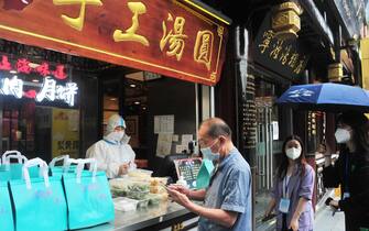compere a Shanghai
