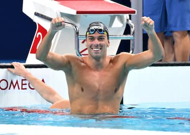 Italian Gregorio Paltrinieri celebrates after winning the bronze medal in the Men's 800m Freestyle final of the Swimming competitions during the Paris 2024 Olympic Games at the Paris La Defense Arena in Paris, France, 30 July 2024. Summer Olympic Games will be held in Paris from 26 July to 11 August 2024.   ANSA/ETTORE FERRARI
