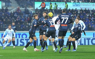 Salernitana's Lorenzo Pirola scores the goal 0-1 during the Italian Serie A soccer match Atalanta BC vs US Salernitana at the Gewiss Stadium in Bergamo, Italy, 18 December 2023.
ANSA/MICHELE MARAVIGLIA